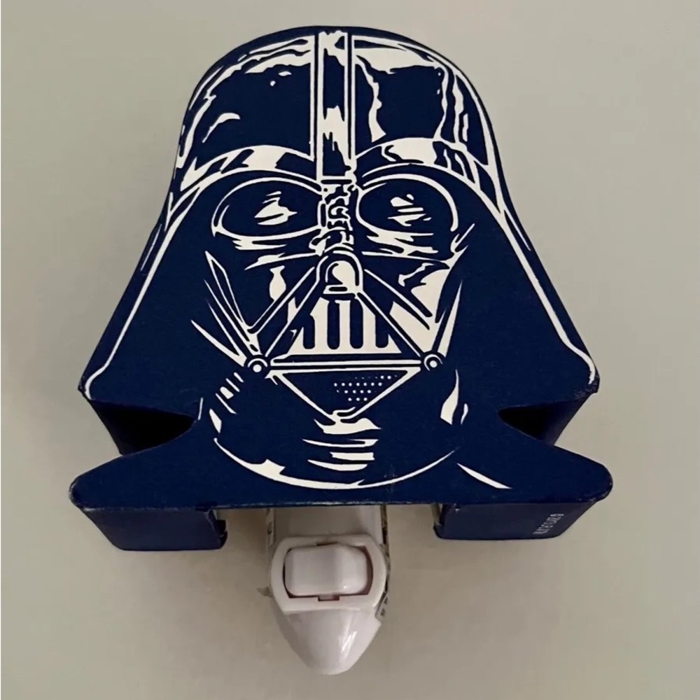 Pottery barn Star Wars™ Darth Vader™ Nightlight